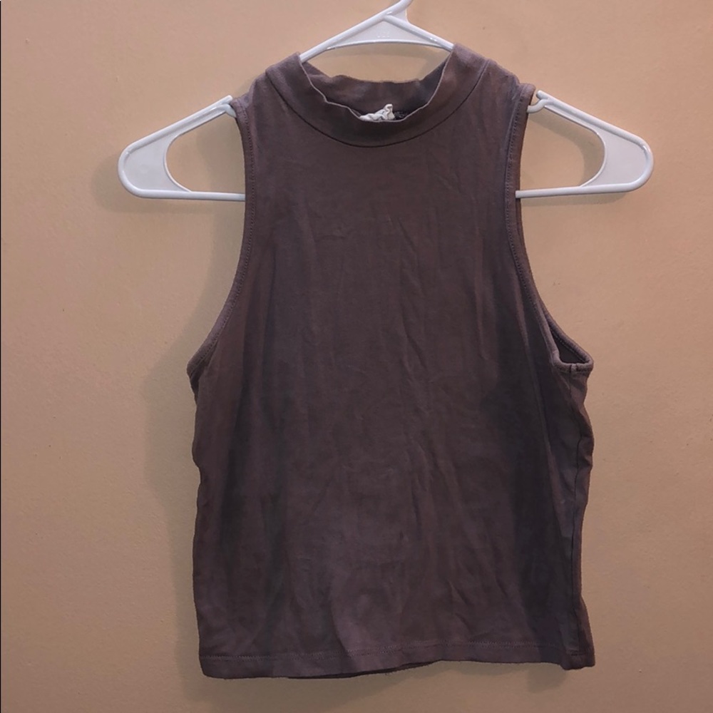 Cropped tank